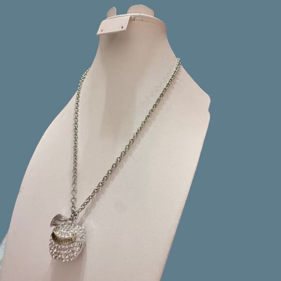 RARE Juicy Couture Silver Tone Puffed Apple Pendant Necklace - Picture 6 of 9